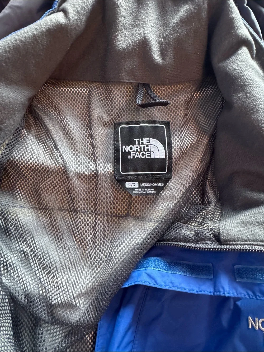 Men’s North Face Rain Jacket